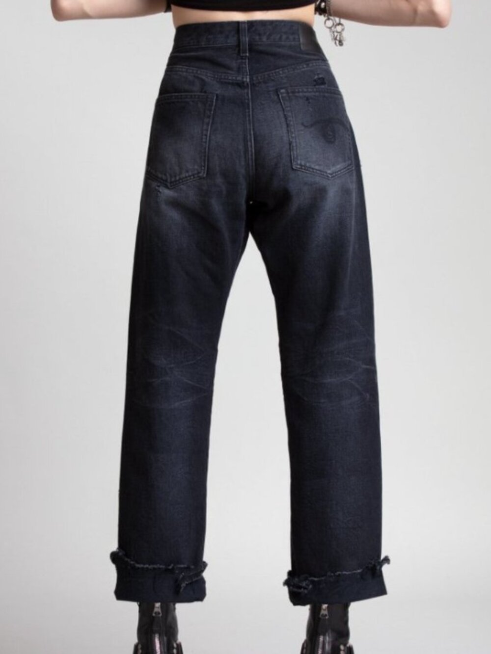 R13 Boyfriend Jeans in Jake Black Size 25 - Picture 2 of 15
